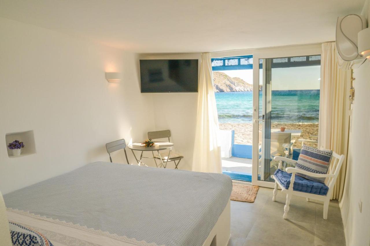 Firopotamos Milos Accommodations מראה חיצוני תמונה